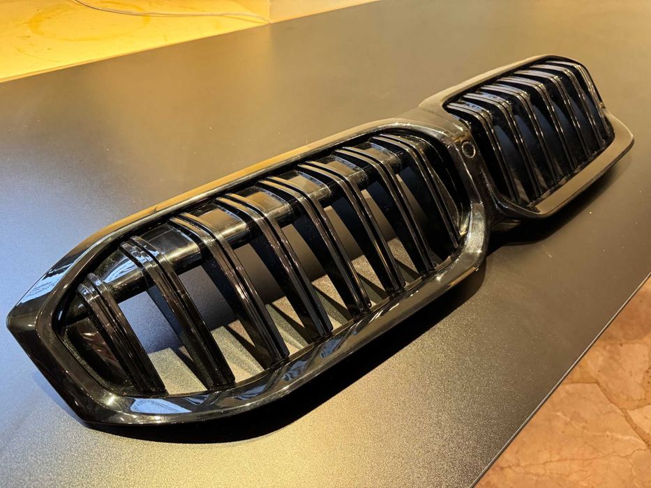 Grila Bmw Seria 3 G20 G21 Negru Lucios