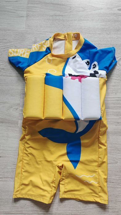 Costum de baie baieti dintr-o singura piesa- 4 ani (98-104)