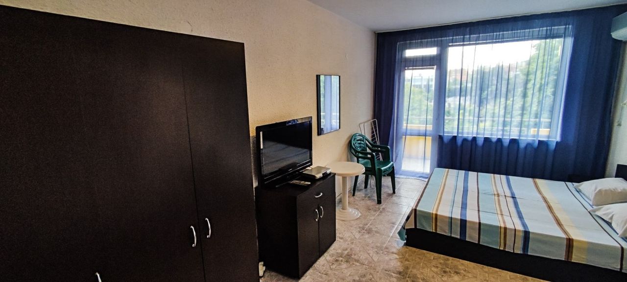 Дава се под наем Двустаен апартамент в Свети Влас - 55 кв.м за 1785 € - Снимка #4