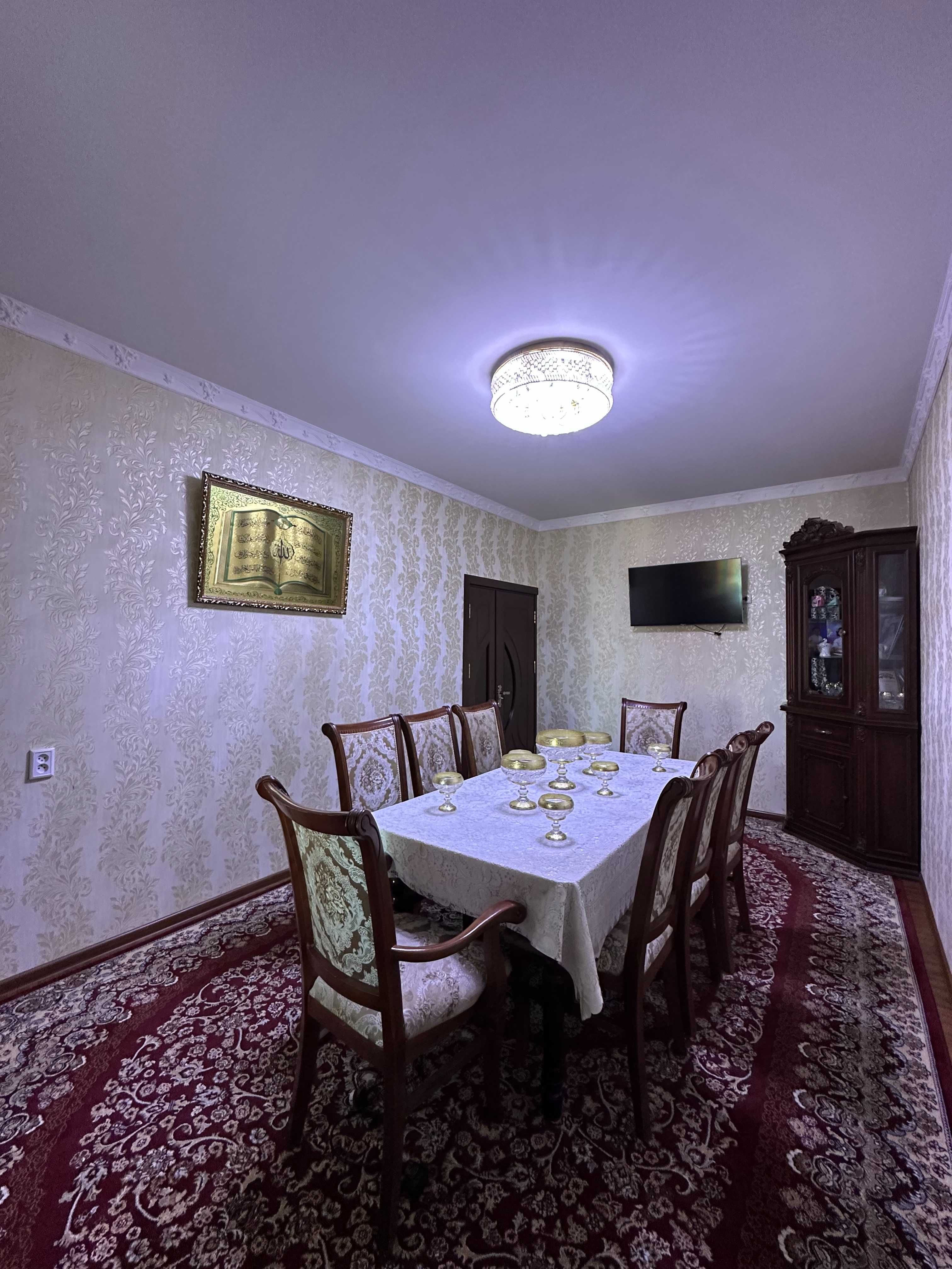 Продаётся 2 х комнатная квартира