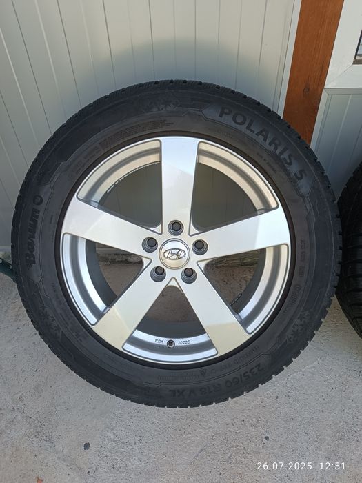 18/5/114,3-ХЮНДАЙ САНТА ФЕ,КИА СОРЕНТО с добри зимни гуми-235/60/18-