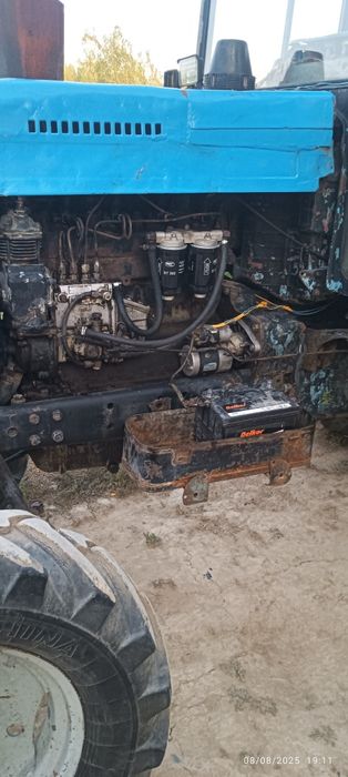 Belarus 80 katta kabina  srochni sotiladi