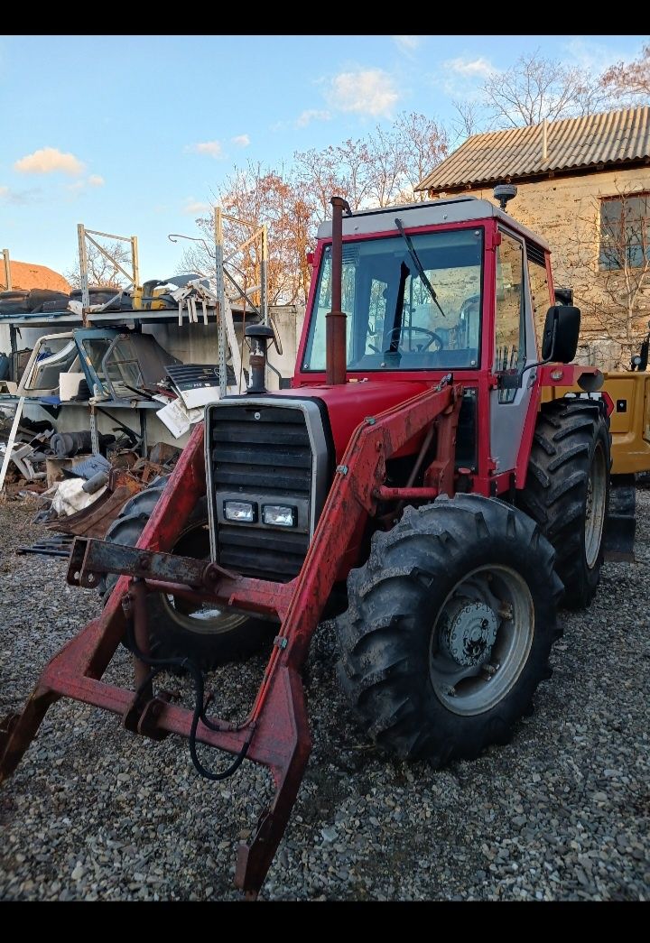 Tractor cu Incarcator Masey Ferguson 90 Cp