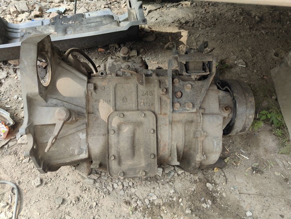 Isuzu, Исузу  мост коробка редуктор