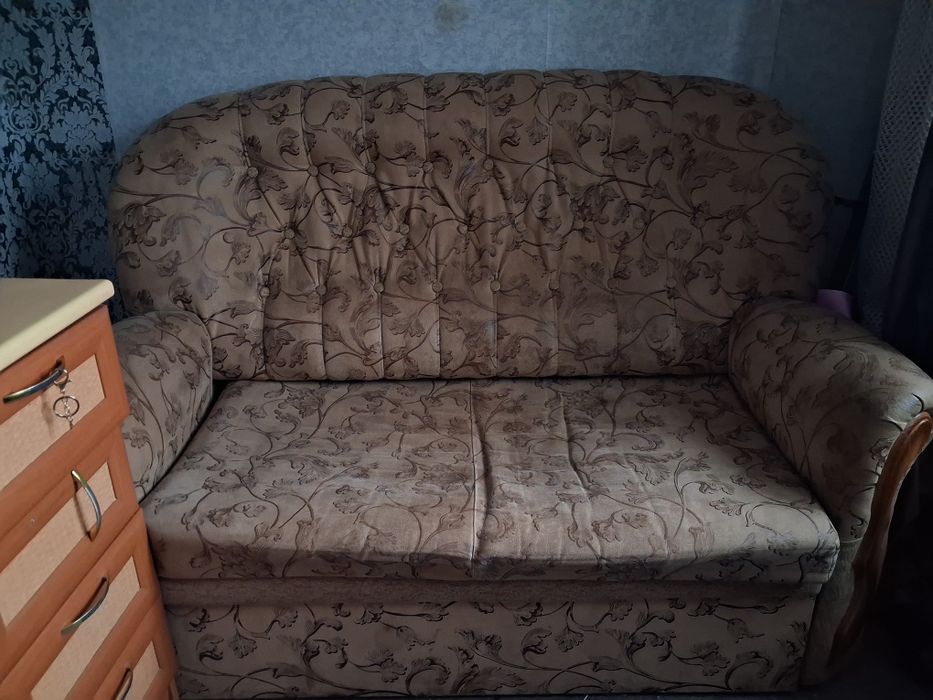 Диван, расклданой