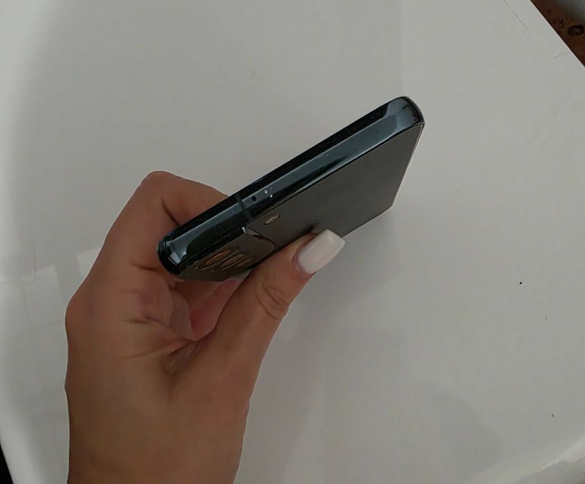 Vând telefon Samsung Galaxy s22, Second Hand