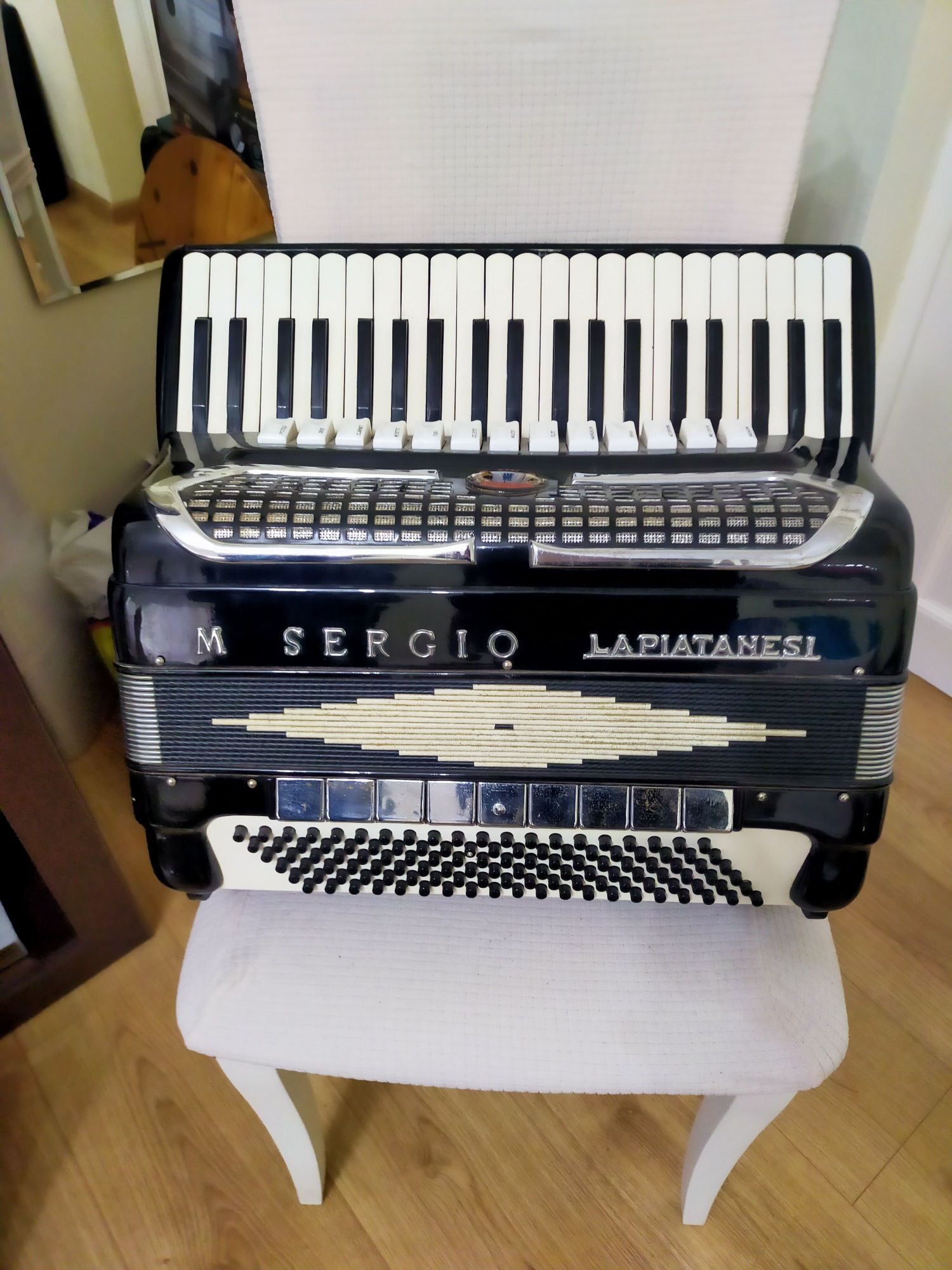 Vand acordeon Piatanesi italian 120 b