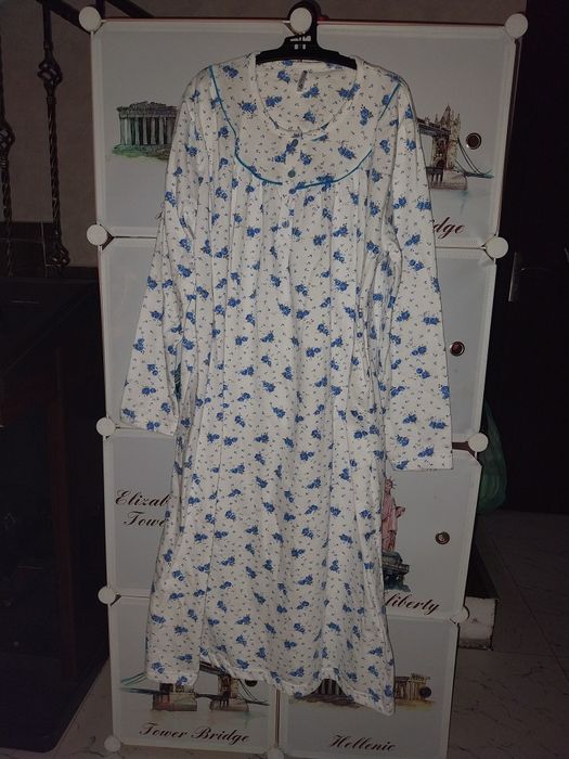 Vând cămașe de noapte damă