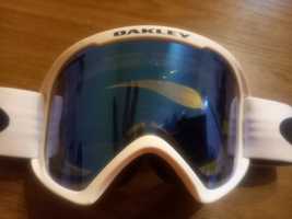 Чисто нова ски маска Oakley