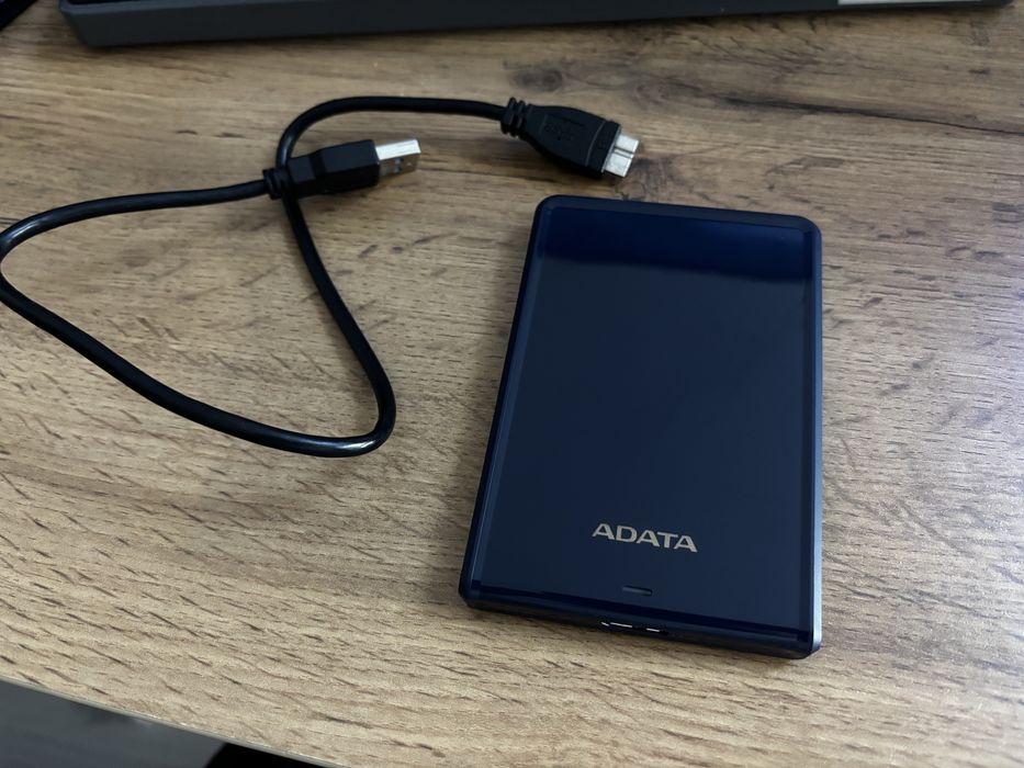 Векшний накопитель Adata 2 TB
