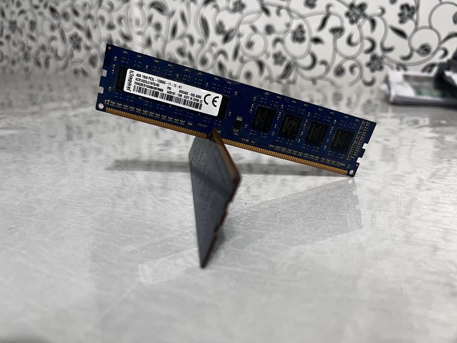 Продам озу ddr3 8gb 1333mhz