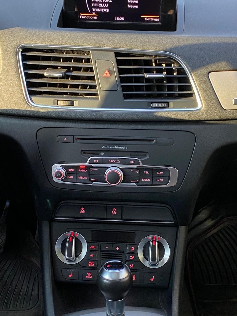 * Audi Q3 * 2013 * S-tronic * Panoramic  * Quattro *