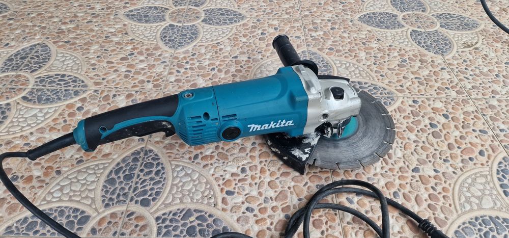 Ъглошлайф Makita GA9050R 230мм