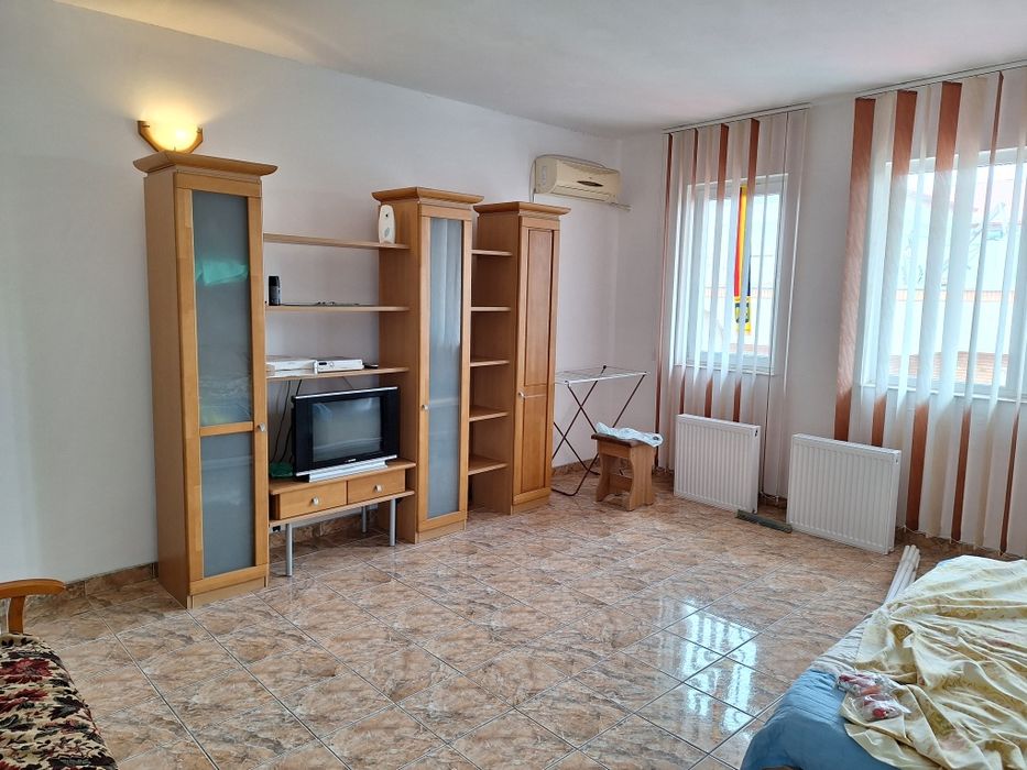 Închiriere pe termen lung