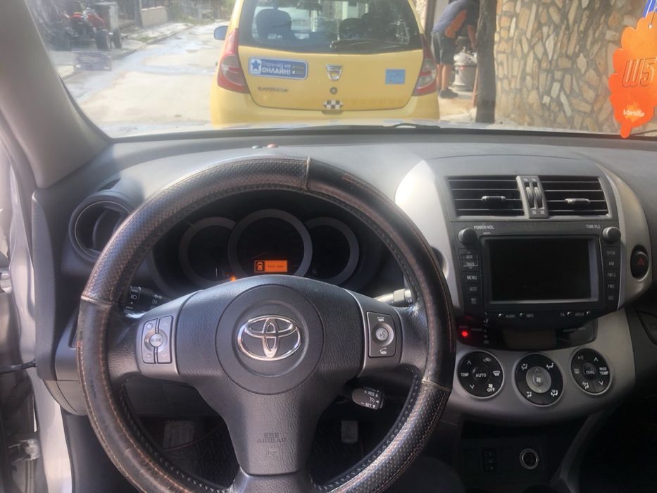 Toyota rav4  2.2 dCat 177k.c