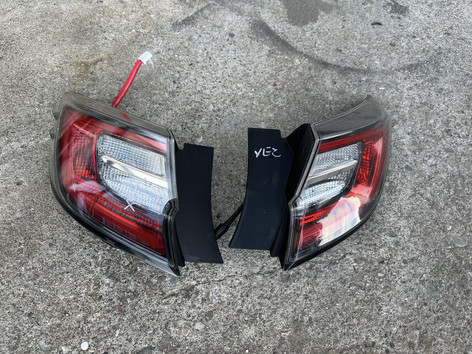 Стопове за Toyota Corolla Хечбек 18г-23г