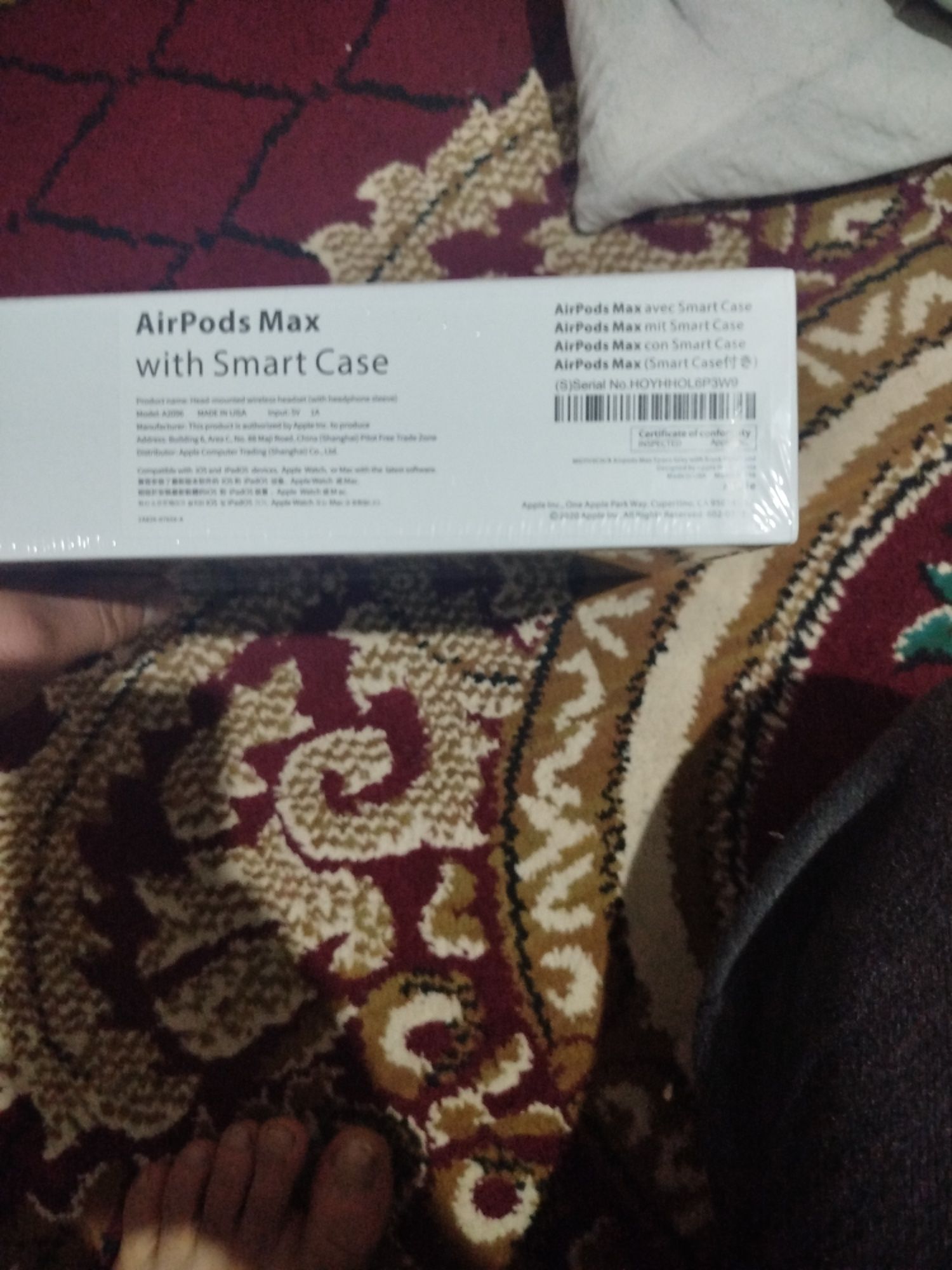 IPhone airpods max