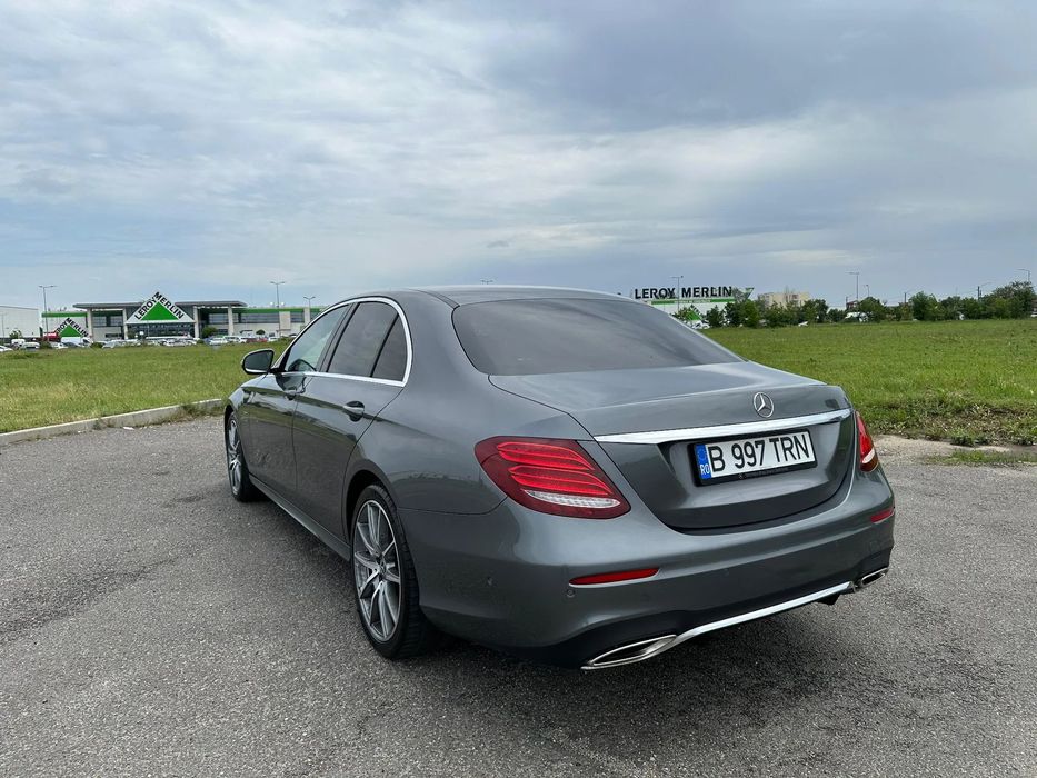 Mercedes-Benz E Mercedes-Benz E 200 MHEV 9G-TRONIC AMG Line