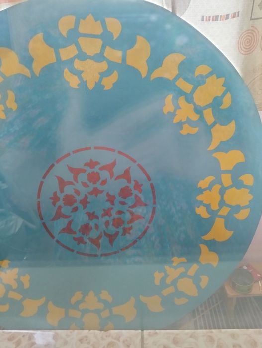 Продам казахский круглый стол