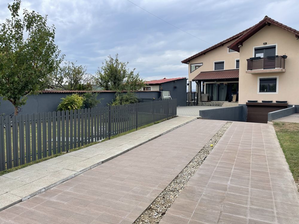 De vanzare-Casa Visurilor pe Malul Dunării