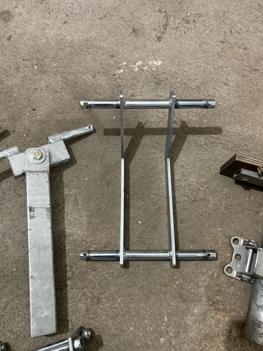 Ролки за колесар и подпора за транец