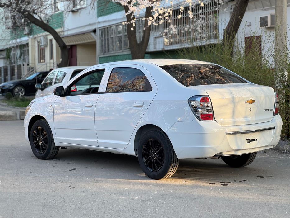 Сотилади Кобальт 4- позиция