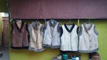 Veste ptr femei la 200 lei bucata și de copii la 150 lei bucata