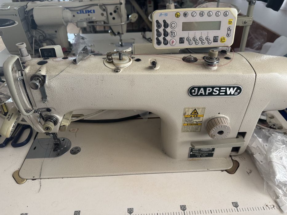 Masina de cusut industriala Japsew