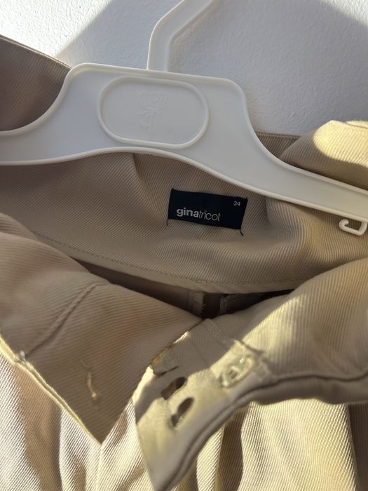 Pantaloni eleganti Gina Tricot