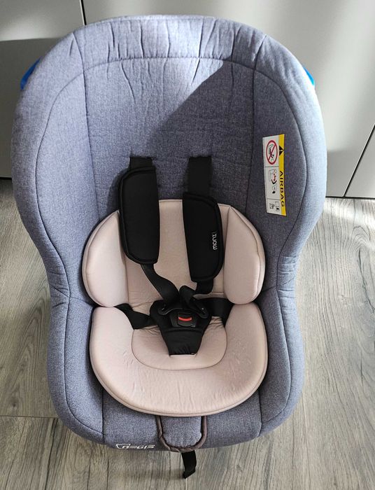 Детско столче за кола Moni