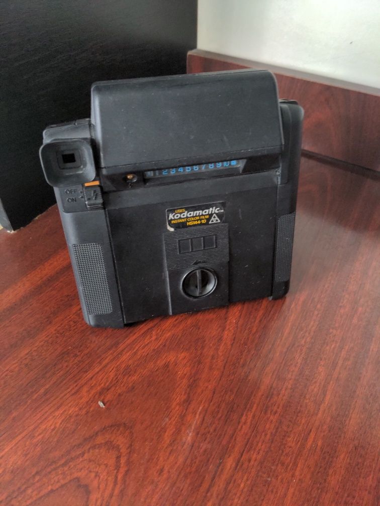 Kodamatic 950 instant camera