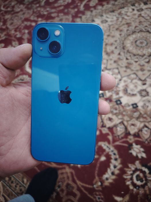 Айфон 13 хорошем состоянии