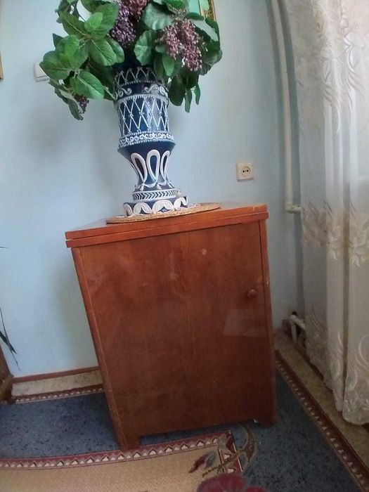 Продам швейную машинку