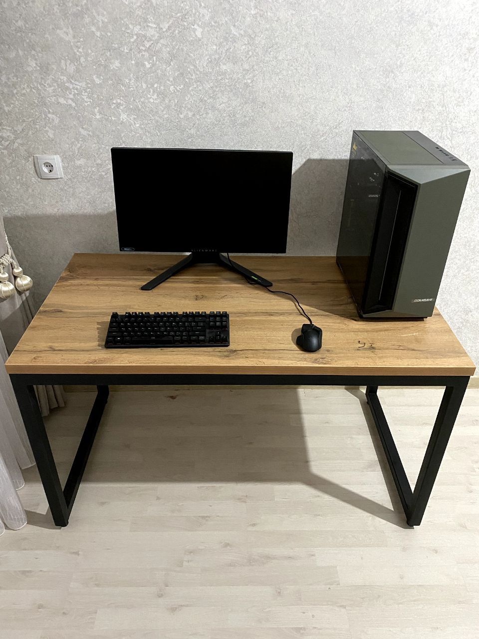 компьютерный письменный стол, лофт,stol,parta komyuter stol,loft!