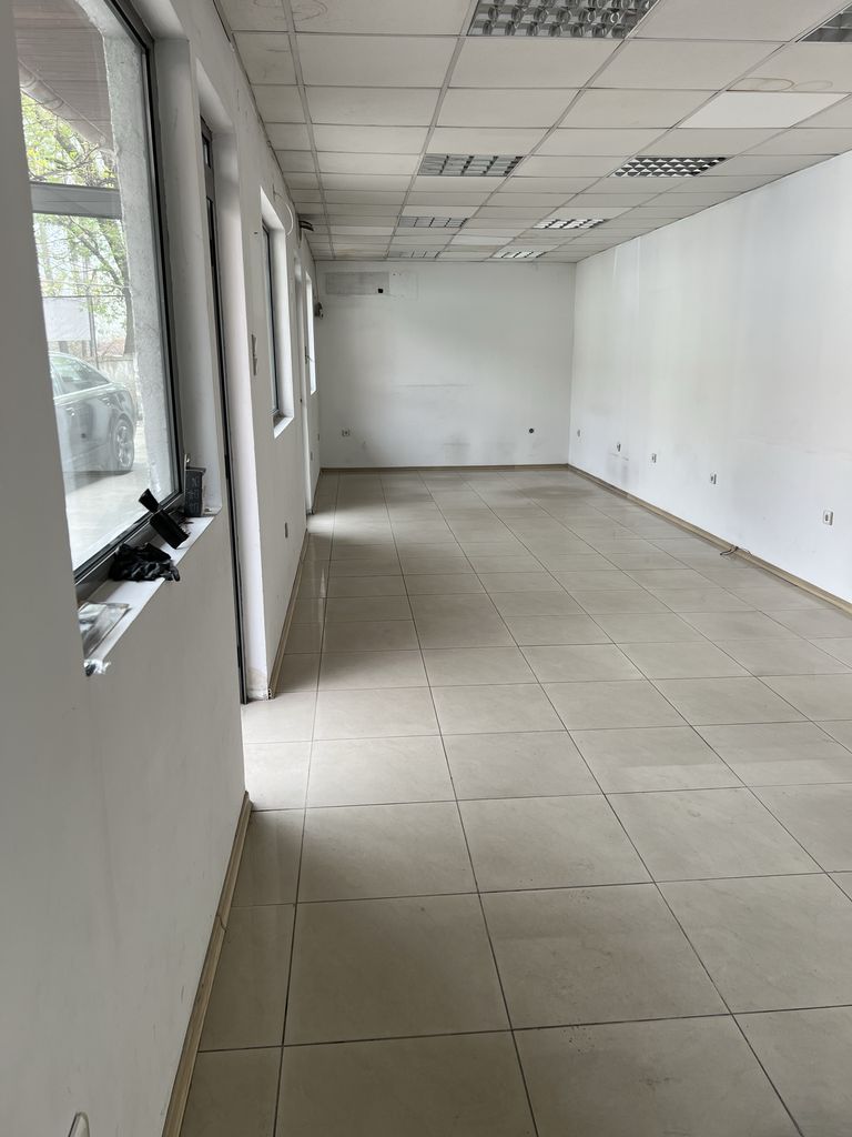 Дава се под наем Склад в Пловдив, Коматевски възел - 179 кв.м за 688.5 € - Снимка #10