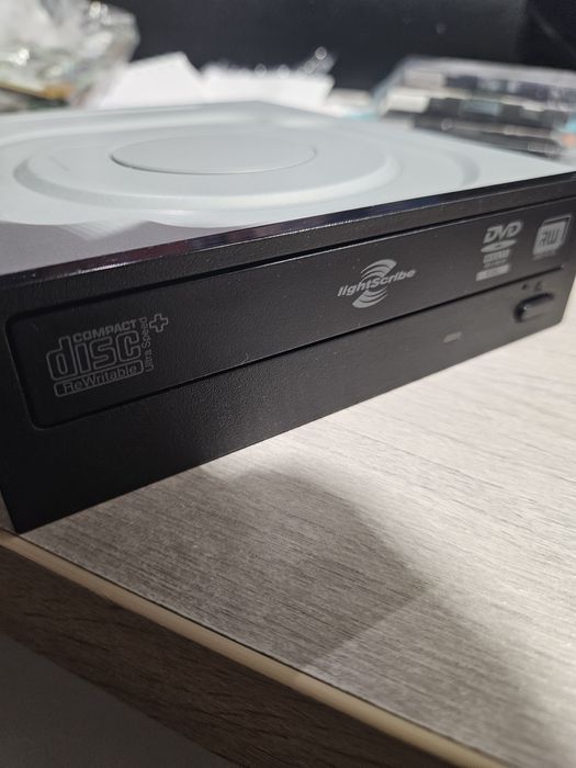 Dvd Cd reader Rw