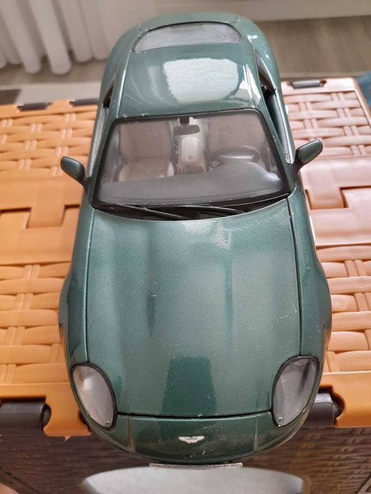 macheta auto,rara,un cadou deosebit