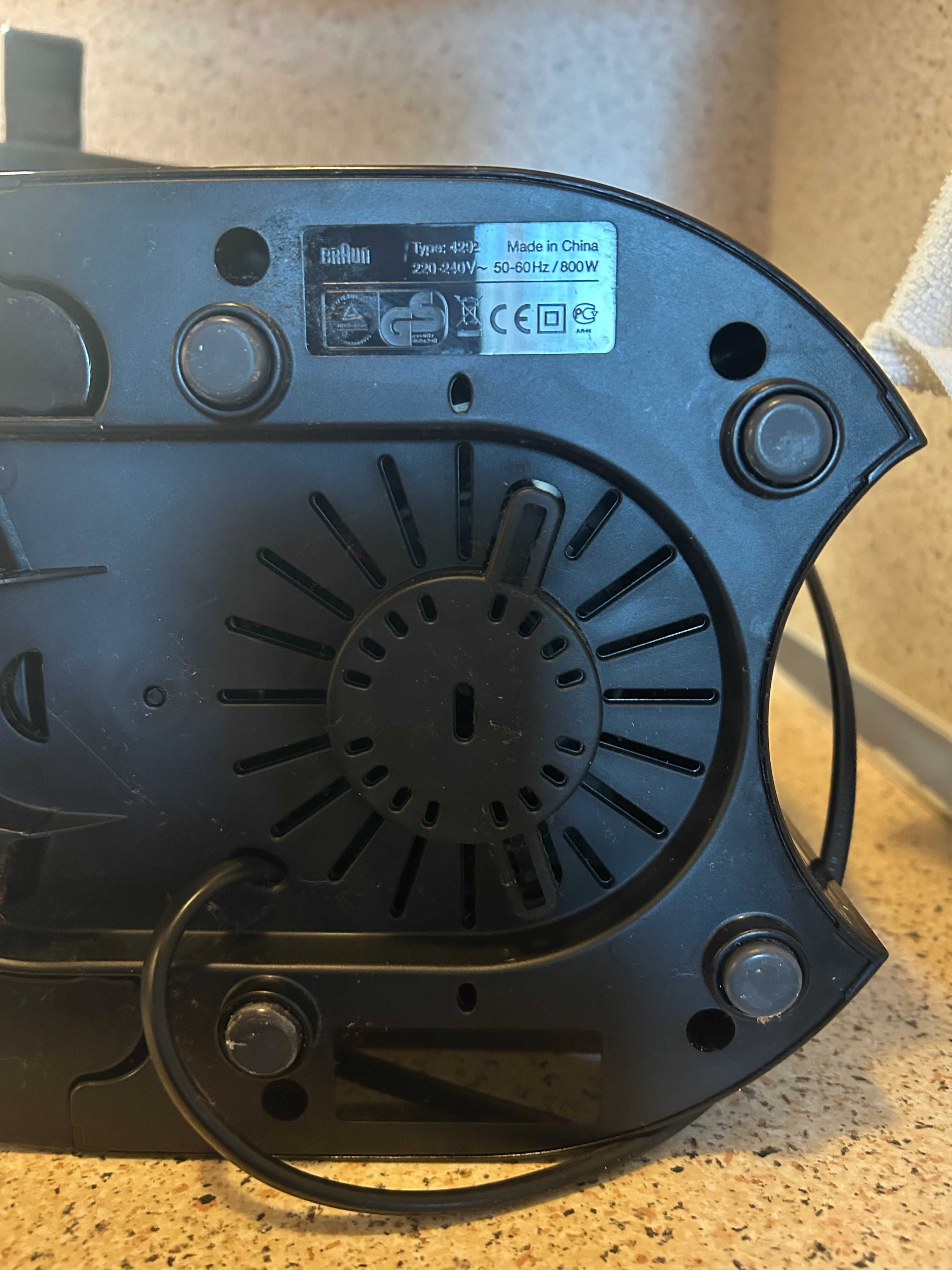 Сокоизтисквачка Braun J 300 Черен 800 W 1,25 L/Heinner HSF-600BK