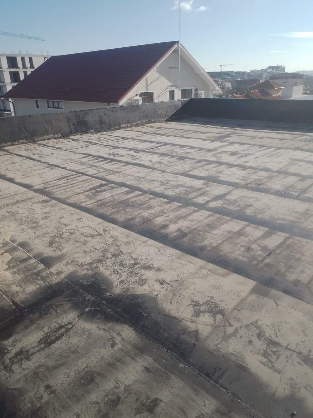 Hidroizolații membrană în Rate
