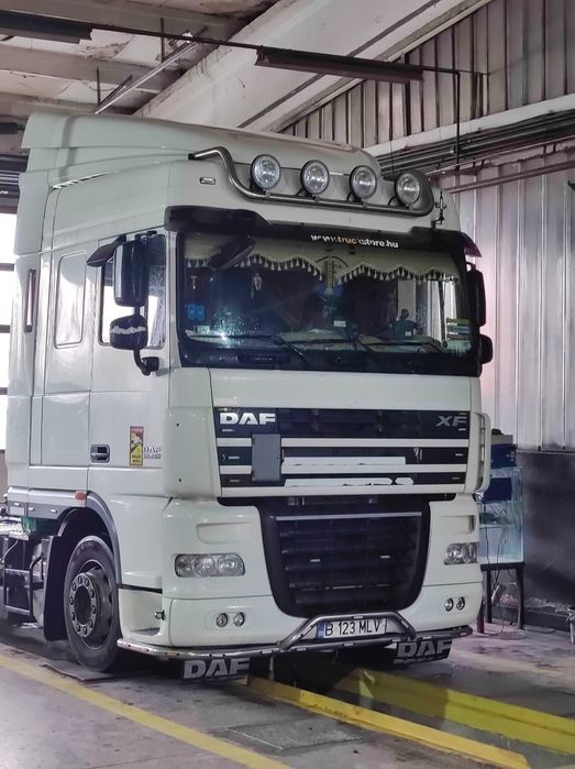 Vând ansamblu Daf EEV 2010 + Krone 2008