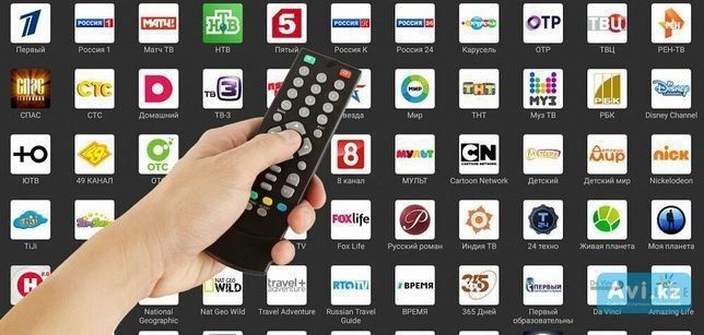 IPTV - спутниковое телевидение без антенн 
без спутниковых антенн.

Дл