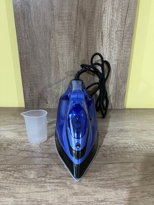 Мощна парна ютия Taurus Quios 3000 W