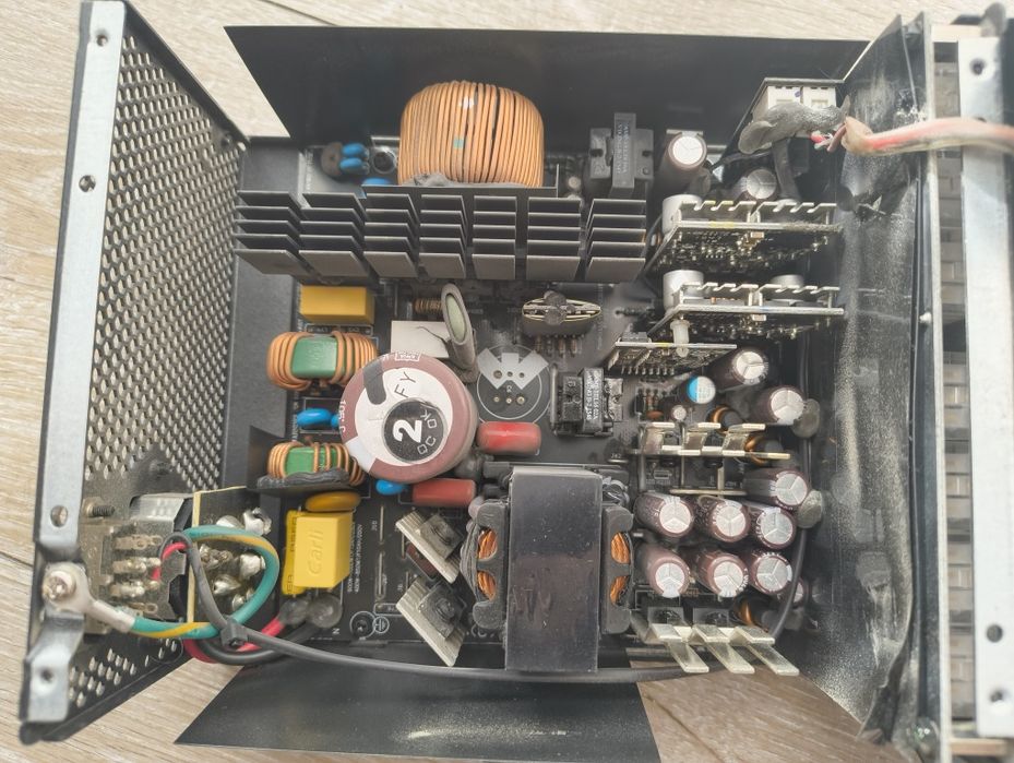 Sursă (PSU) Super Flower Leadex 650W  80+ GOLD