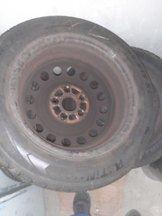 vand roti iarna 5x114,3 R15 provenienta suzuki