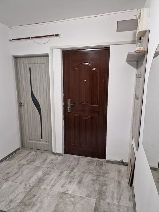 Ofer spre inchiriere apartament 2 camere etaj 1, Obcini