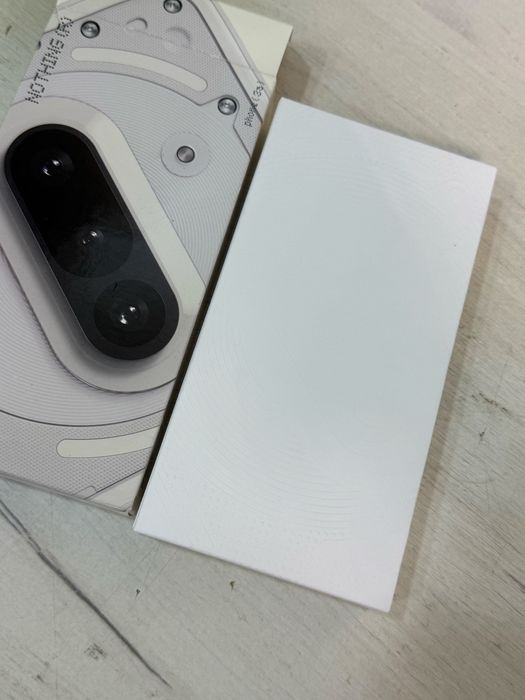 Nothing Phone 3a 8/128gb white , nou !