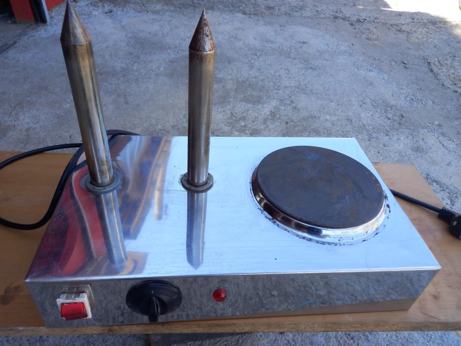 Продавам  профисонален хот док машина