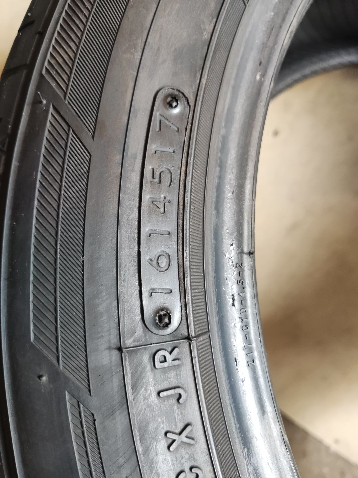 1бр лятна гума 225/50/17 Toyo Proxes Sport ,7mm грайфер