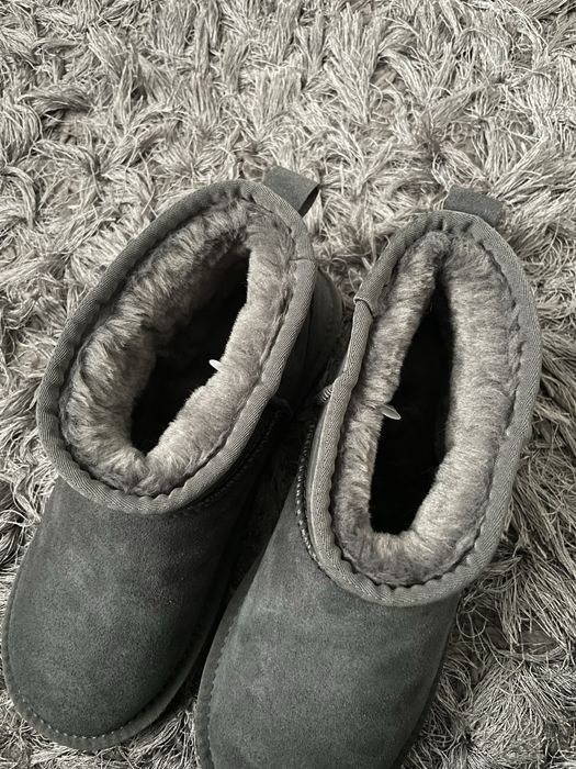 UGG Gri Scurte 38 Noi