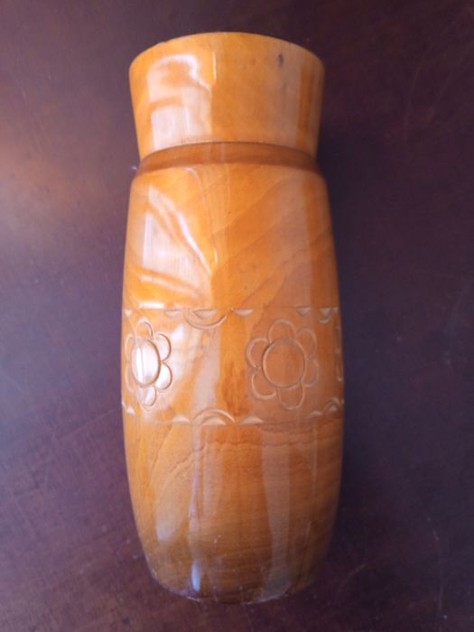 Деревянная винтажная ваза ручной работы